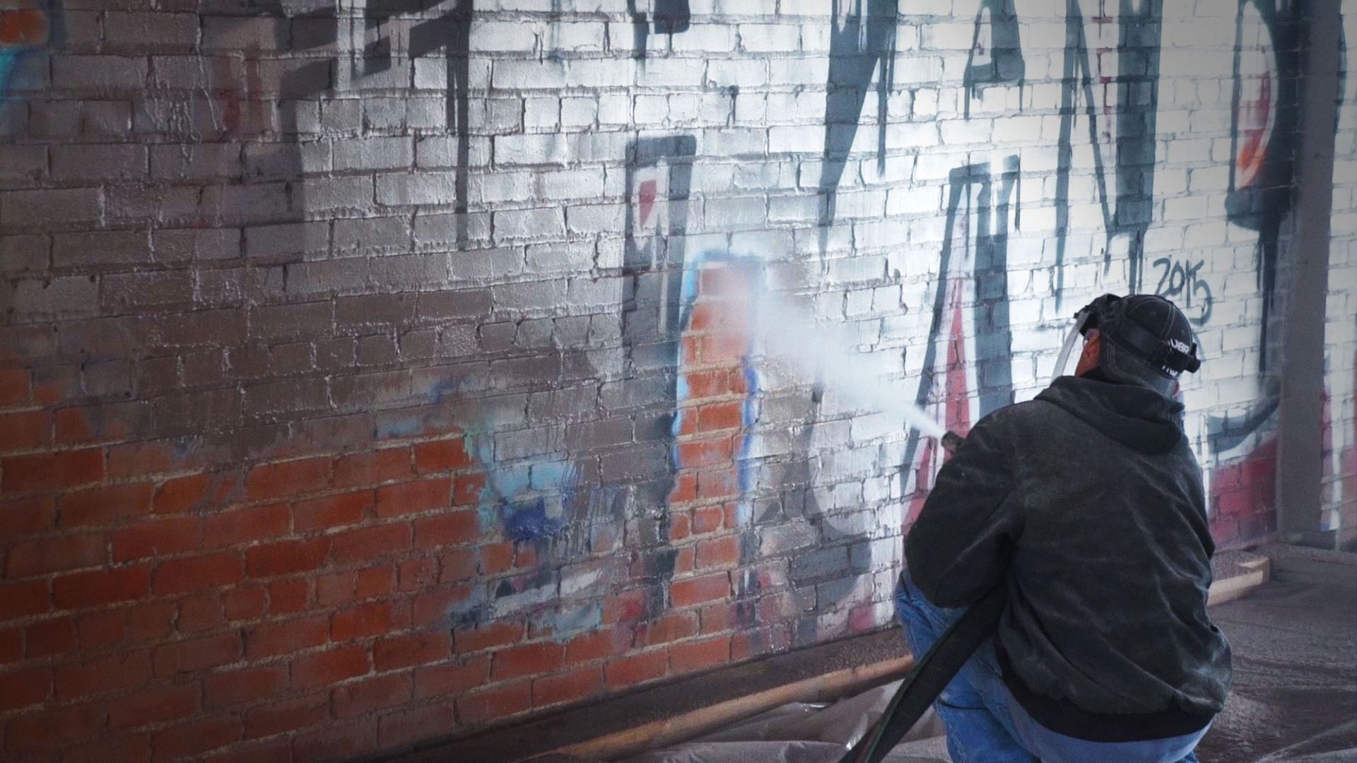 Say Goodbye to Graffiti & Hello to Clean Walls